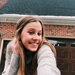 Meet your Posher, Sarah